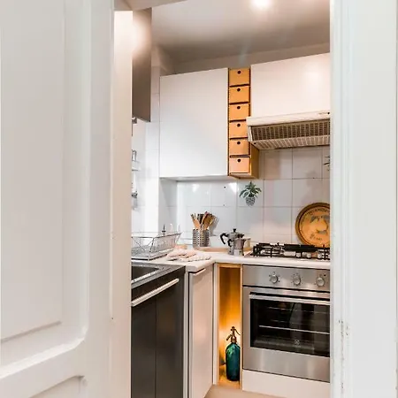 1910 شقة باري